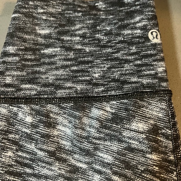 Lululemon Wunder Under Hi-Rise - Picture 9 of 9